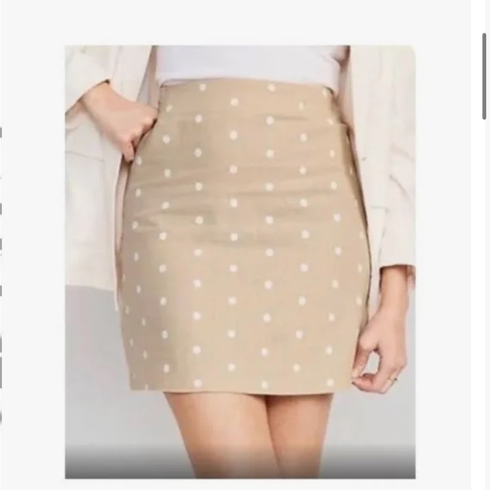 Old navy linen tan and white polka dot aline skirt